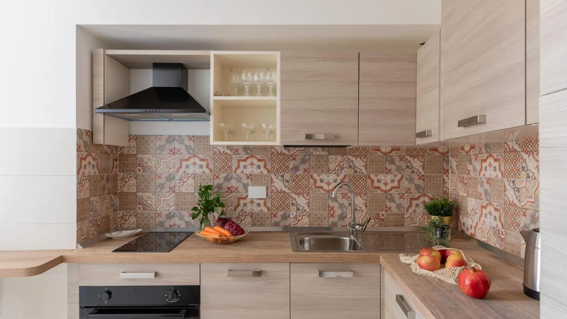 Apartment Iflat Elegant 3 Bedroom Apt Near The Pantheon Rome