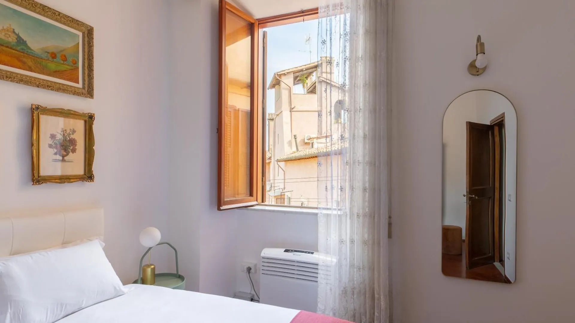 Appartement Iflat Elegant 3 Bedroom Apt Near The Pantheon Rome