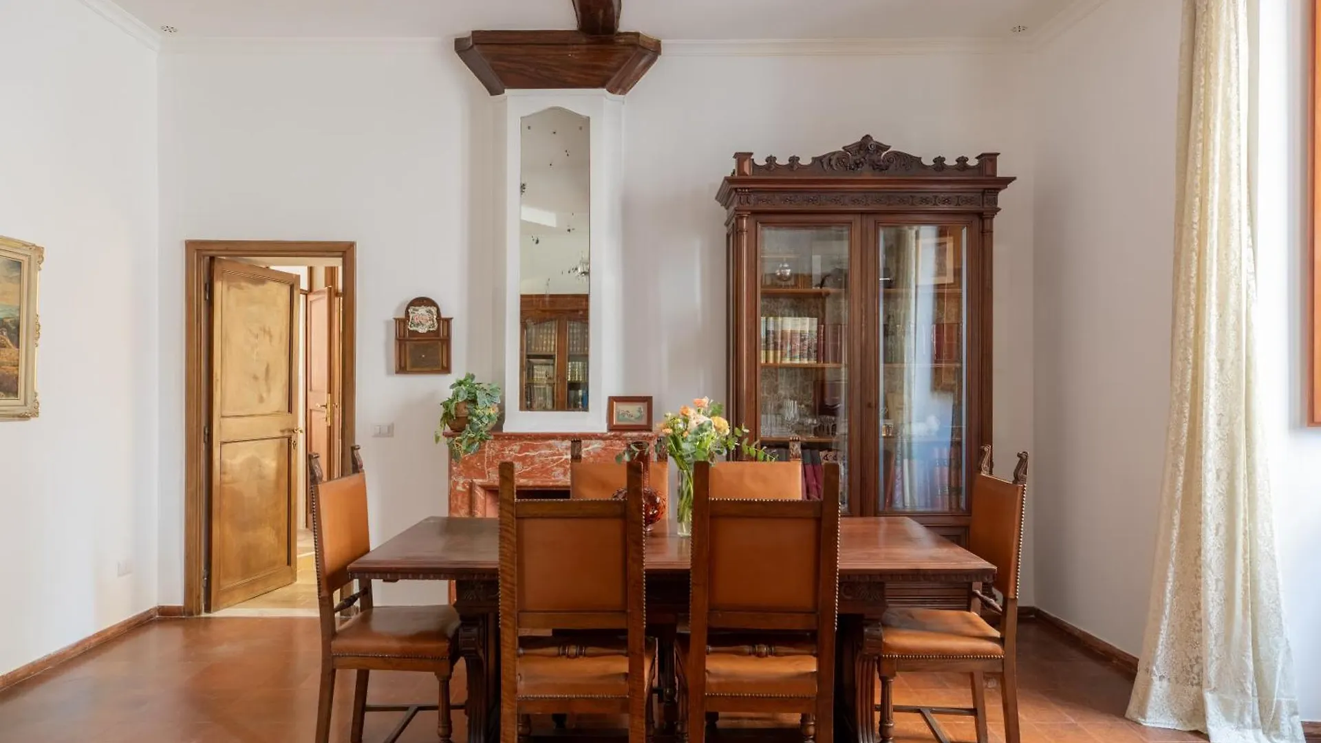 Appartement Iflat Elegant 3 Bedroom Apt Near The Pantheon Rome